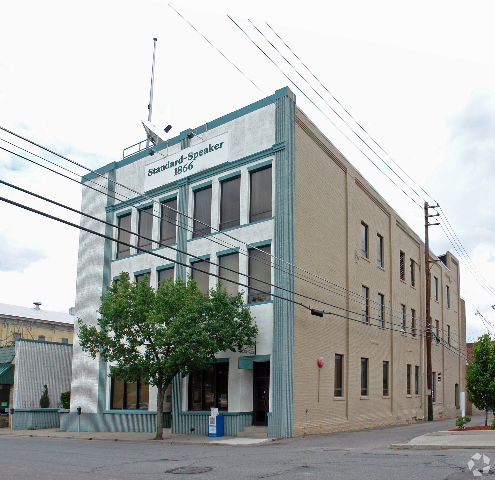 21 N Wyoming St, Hazleton, PA for sale Primary Photo- Image 1 of 25