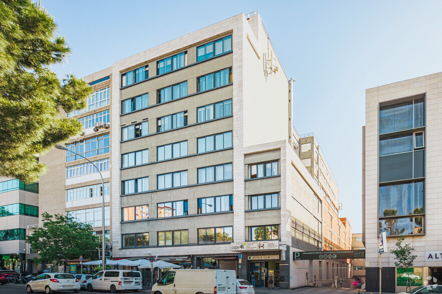 Avenida Institución Libre Enseñanza, 41, Madrid, Madrid for sale - Building Photo - Image 1 of 4