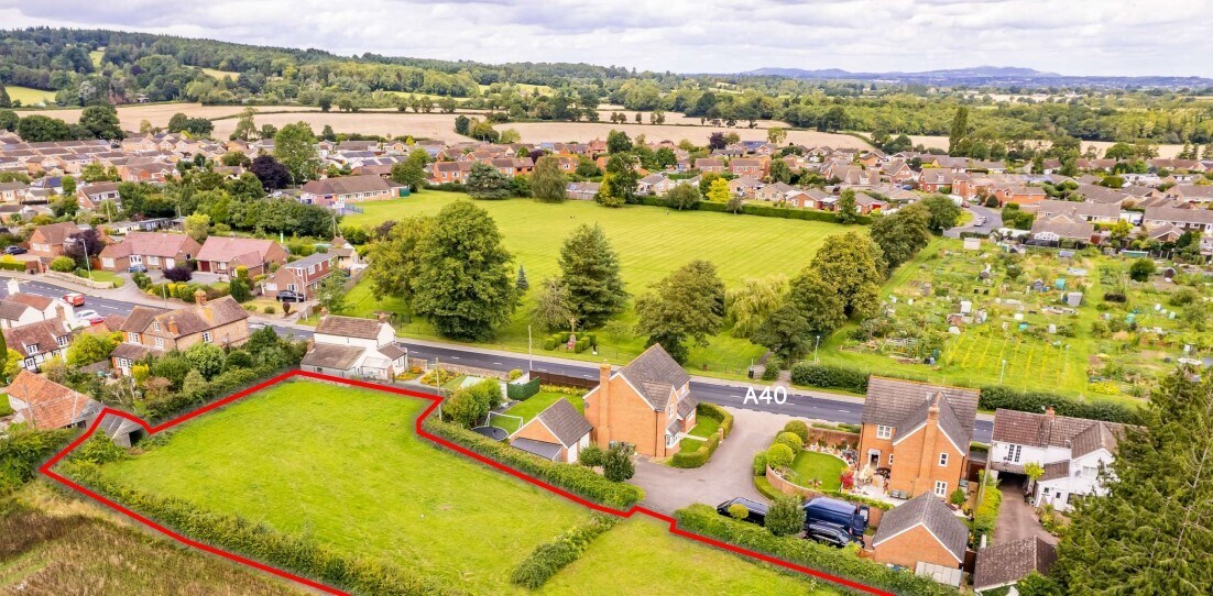 Main Rd, Huntley for sale Primary Photo- Image 1 of 1