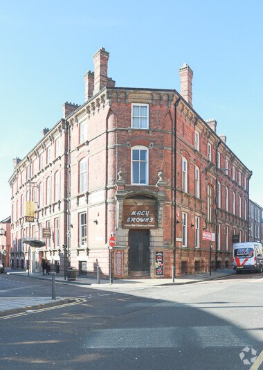 Grange Rd, Darlington to rent - Building Photo - Image 3 of 3