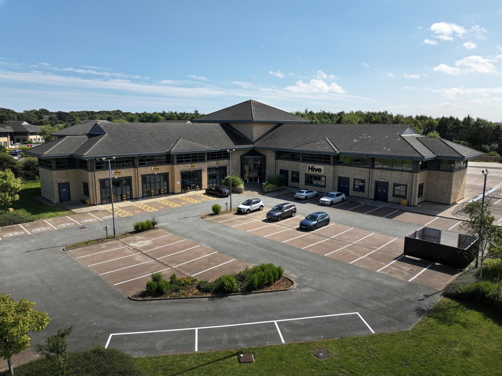 Whitehouse Way, Peterlee to rent Building Photo- Image 1 of 13