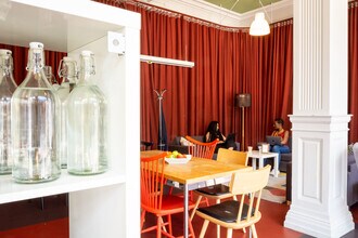 639 High Rd, London to rent Interior Photo- Image 1 of 9