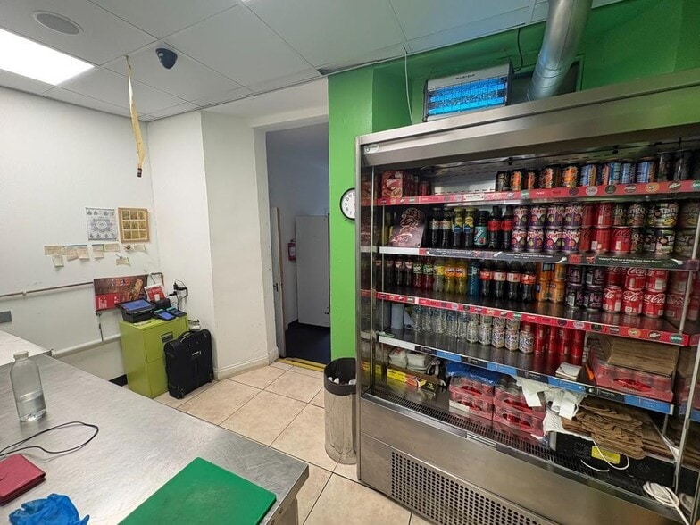 198 Portobello High St, Edinburgh to rent - Building Photo - Image 3 of 24