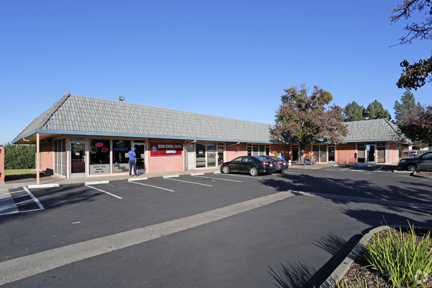 1250 Harbor Blvd, West Sacramento, CA for sale - Primary Photo - Image 1 of 1