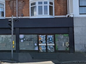 402-406 Holdenhurst Rd, Bournemouth to rent Building Photo- Image 1 of 1