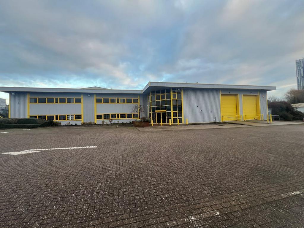 Montford St, Salford to rent Building Photo- Image 1 of 11