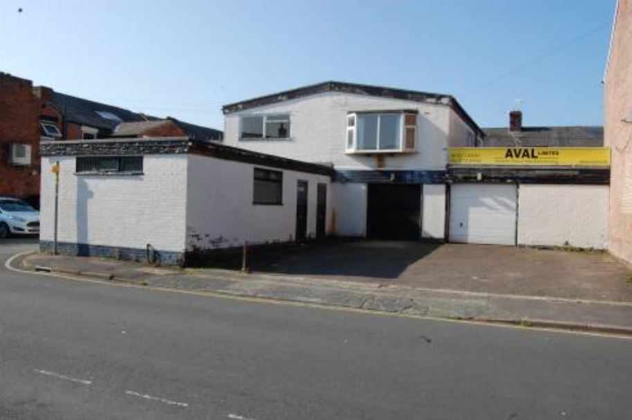 2a Balfour St, Leyland PR25 2TD UK
