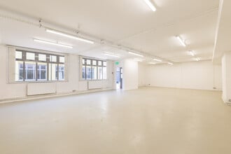 1-5 Thane Works, London to rent Interior Photo- Image 2 of 9