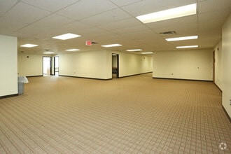 26850 Providence Pky, Novi, MI to rent Interior Photo- Image 1 of 2