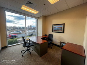 404 SW Columbia St, Bend, OR for rent Interior Photo- Image 1 of 5