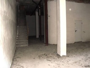 Retail in Manresa, Barcelona to rent Interior Photo- Image 2 of 5