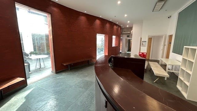 2-4 Exmoor St, London to rent - Building Photo - Image 2 of 6