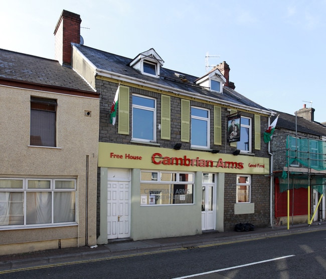 More details for 49 Briton Ferry Rd, Neath - Retail for Sale