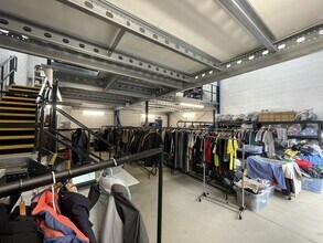 Brindley Close, Daventry to rent Interior Photo- Image 2 of 2