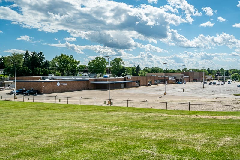 1200-1289 W Galena Ave, Freeport, IL for sale - Building Photo - Image 1 of 1