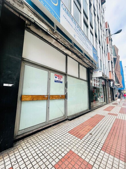Calle Presidente Alvear, 25, Las Palmas de Gran Canaria, Las Palmas to rent - Building Photo - Image 1 of 21