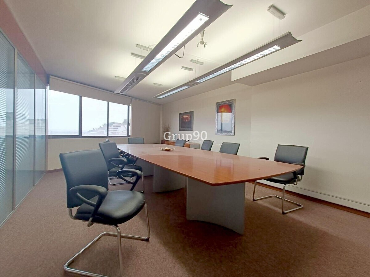 Lleida, LER 25003 -  -  - Interior Photo - Image 2 of 23
