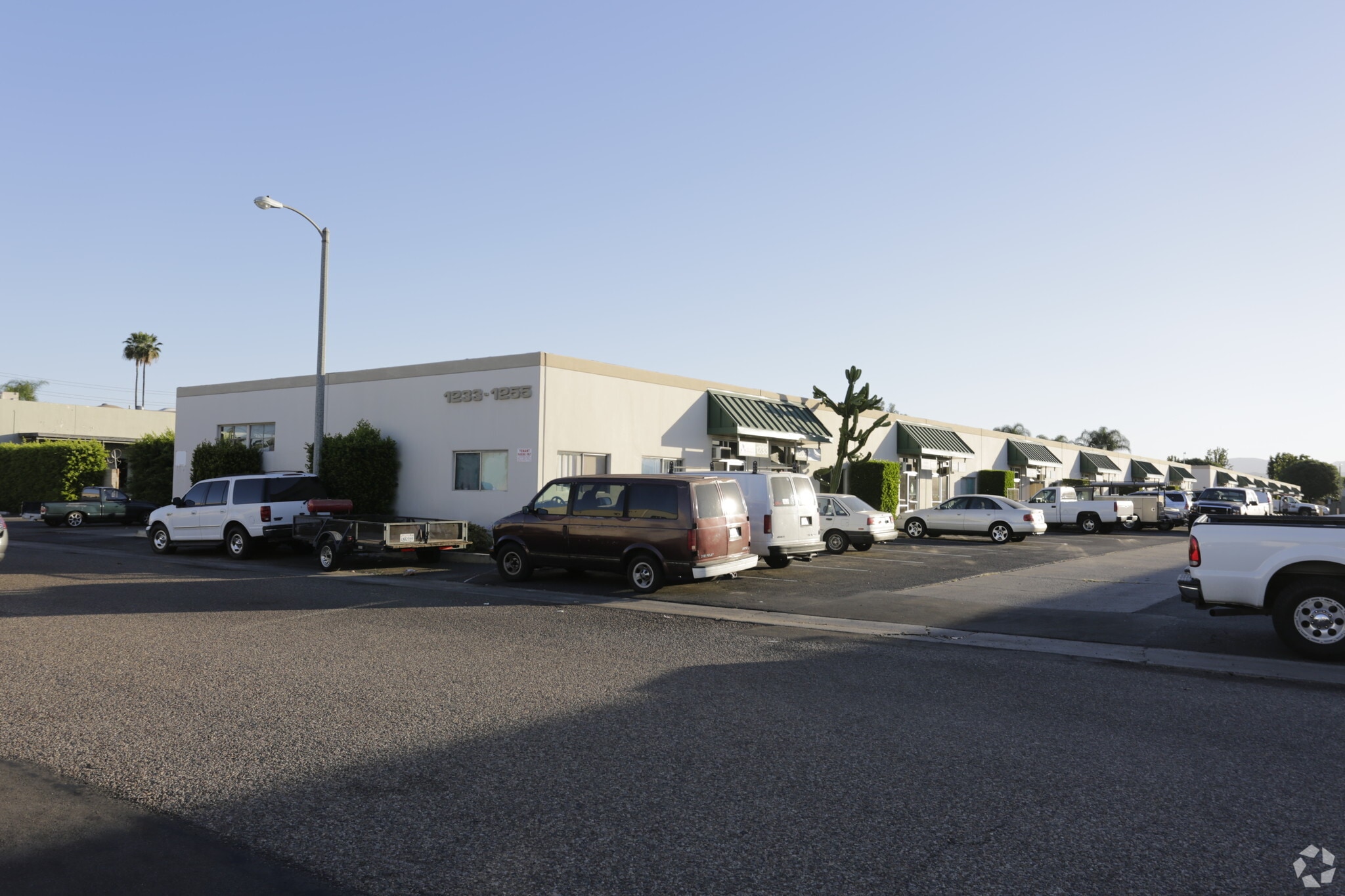 1233-1255 S Wright St, Santa Ana, CA to rent Primary Photo- Image 1 of 5