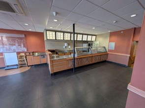 58 Market St, Wirral to rent Interior Photo- Image 2 of 7