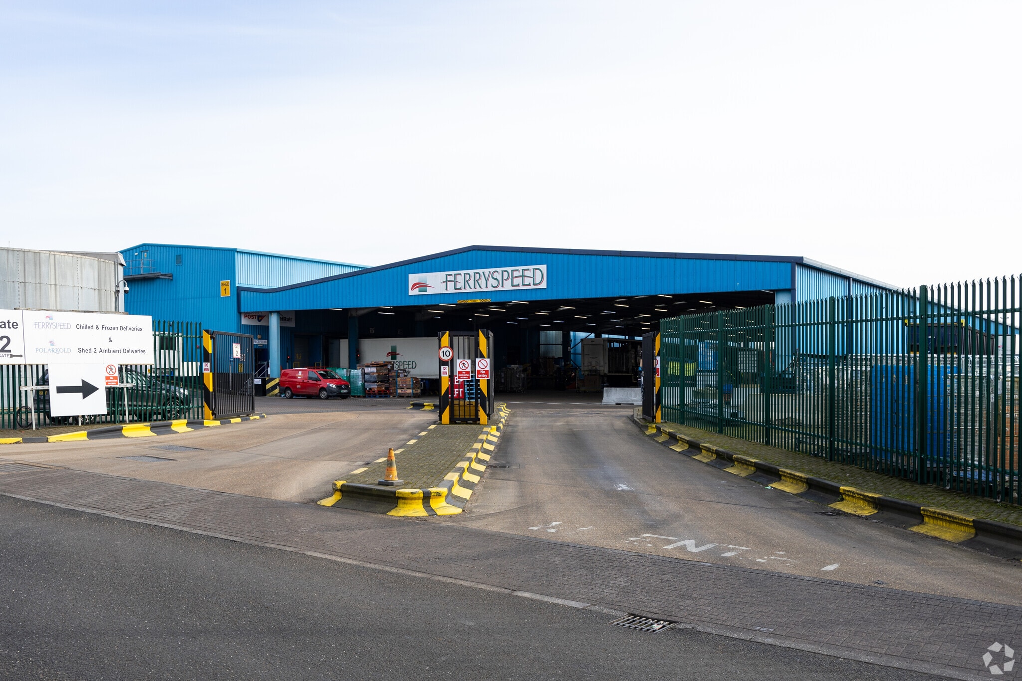 Portsmouth Rd, Portsmouth for sale Building Photo- Image 1 of 1