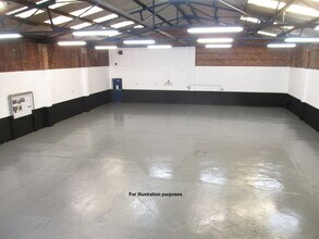 13b Shuttleworth Rd, Bedford to rent Interior Photo- Image 2 of 2