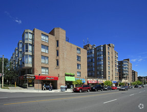 2100 Bloor St W, Toronto, ON for sale Primary Photo- Image 1 of 1