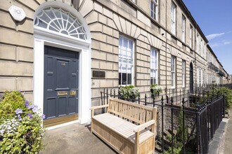 14 Albany St, Edinburgh for rent Building Photo- Image 1 of 19