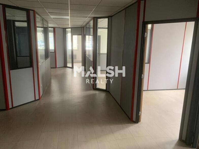 Office in Lyon to rent - Interior Photo - Image 3 of 11