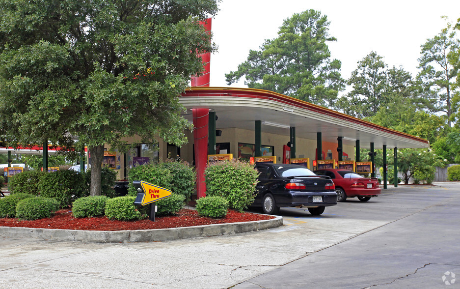 1520 W Hill Ave, Valdosta, GA for sale - Building Photo - Image 1 of 34