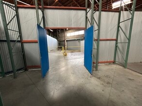 4901-4911 Central Ave, Richmond, CA to rent Interior Photo- Image 2 of 4