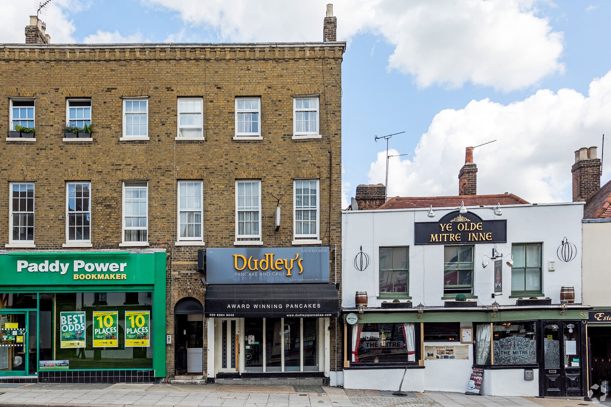 60 High St, Barnet to rent Building Photo- Image 1 of 3