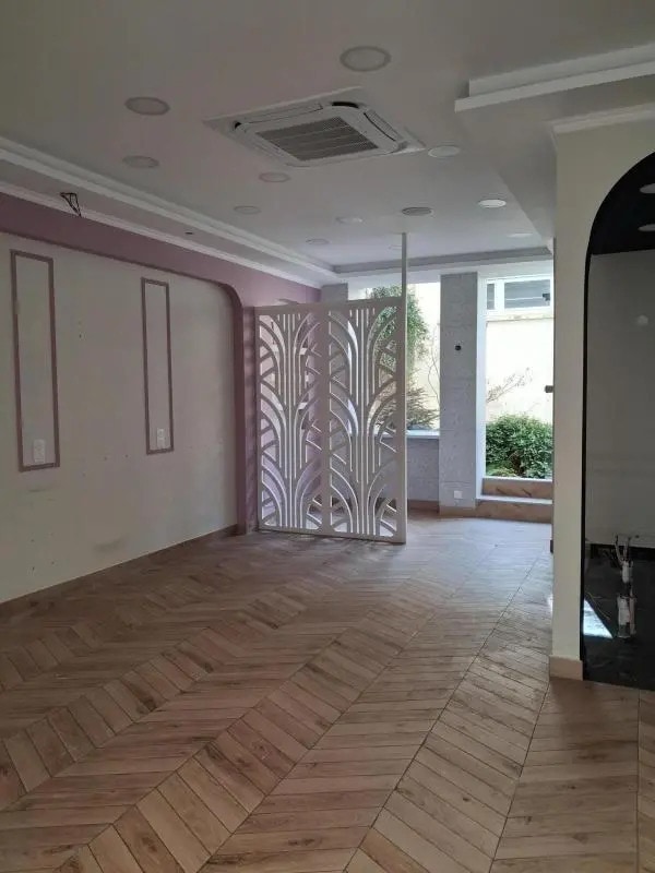 Location Commerce 45 m² - Photo 1