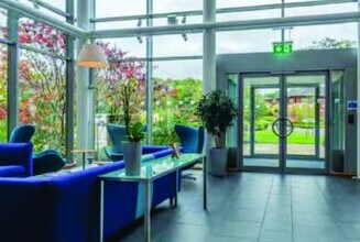 Pynes Hl, Exeter to rent Lobby- Image 1 of 4