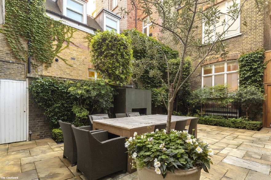 123 Sloane St, London to rent - Other - Image 1 of 9