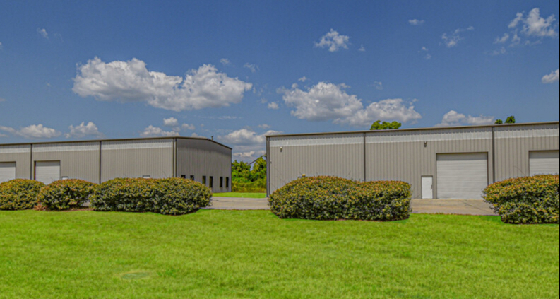 315 Industrial Park Blvd, Willis, TX for sale - Building Photo - Image 2 of 30