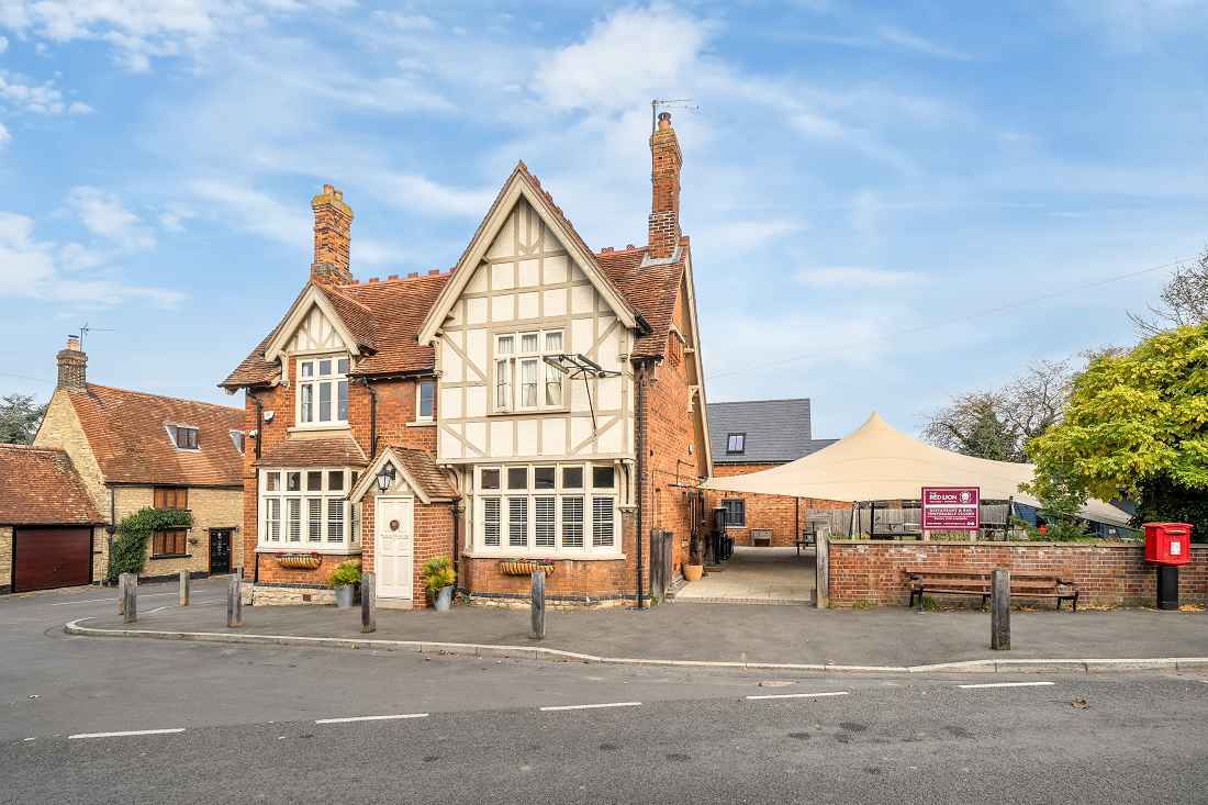 1 Park Rd, Bedford to rent Primary Photo- Image 1 of 18