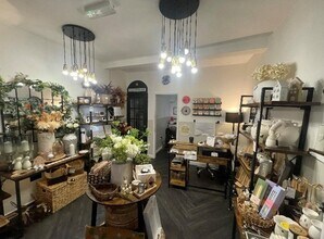 7 Lawrence Sherriff St, Rugby to rent Interior Photo- Image 2 of 3