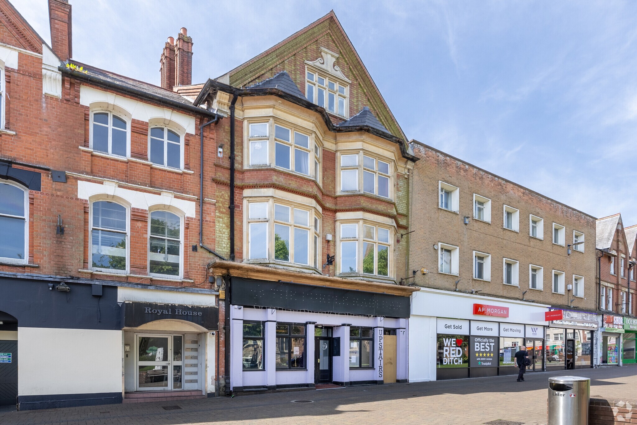 10 Market Pl, Redditch to rent Primary Photo- Image 1 of 3