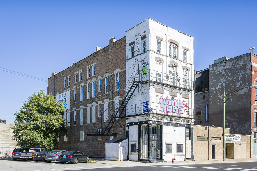 3022 S Archer Ave, Chicago, IL for sale - Building Photo - Image 1 of 1