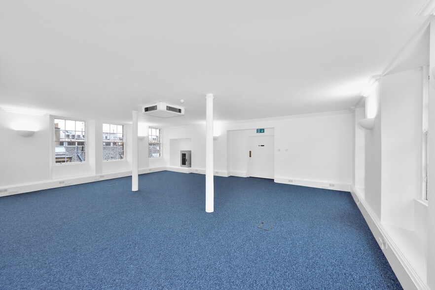 131-135 George St, Edinburgh to rent - Building Photo - Image 3 of 20