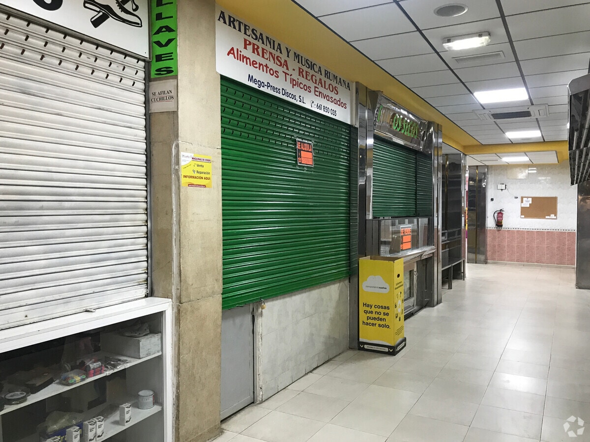 Calle Doctor Morcillo, 1, Coslada, MAD 28820 - - - Interior Photo - Image 2 of 3