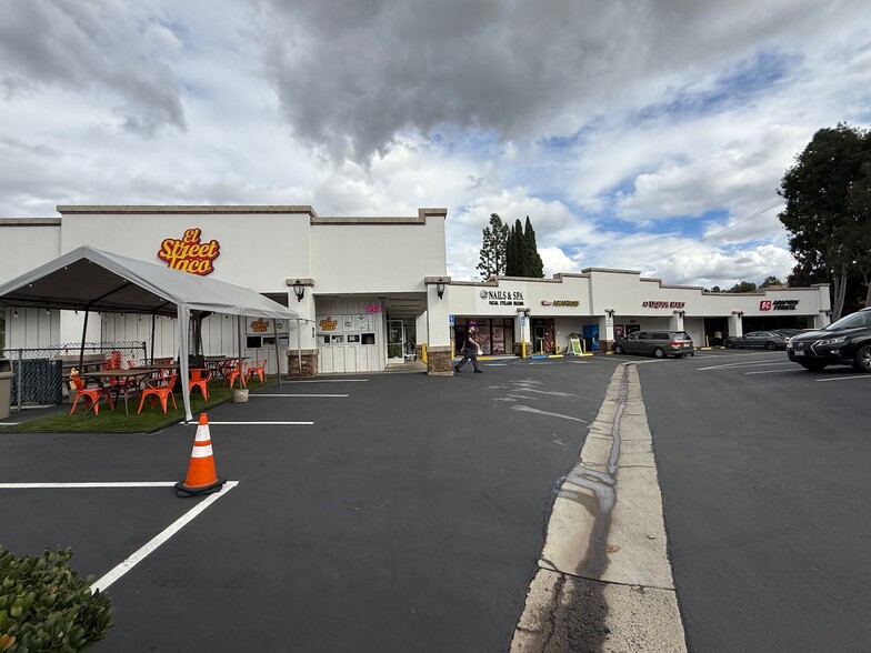 108-122 N Tustin Ave, Anaheim, CA to rent - Building Photo - Image 1 of 6