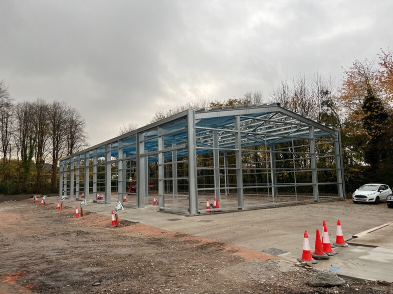 Moss Bank, Rainford to rent - Building Photo - Image 2 of 3