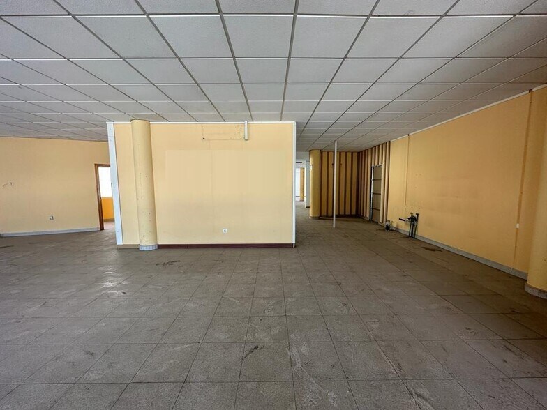 Retail in Murcia, Murcia for sale - Interior Photo - Image 3 of 19