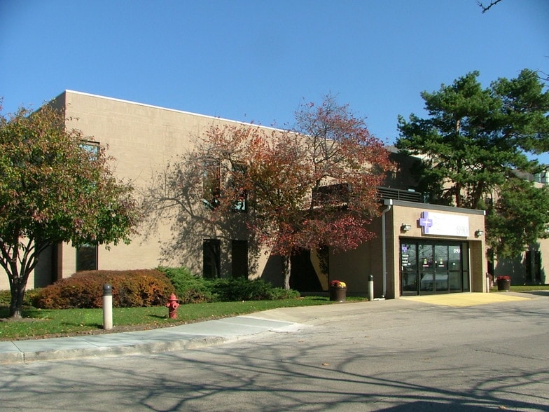 890 S Garfield Ave, Libertyville, IL for rent - Building Photo - Image 3 of 4