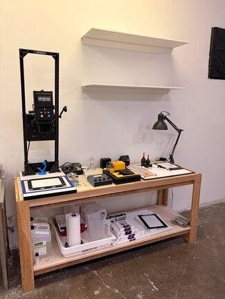 More details for 1501 Gano St, Dallas, TX - Light Industrial to Rent