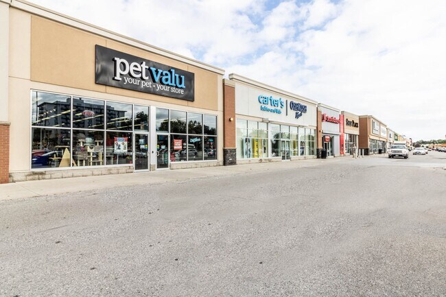 More details for 575 Grand Av W, Chatham, ON - Retail to Rent