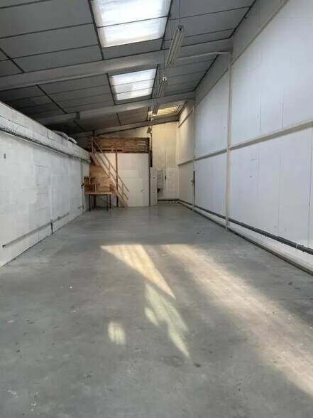 21 Allée Du Bois De La Bauche, Carquefou to rent - Building Photo - Image 1 of 4