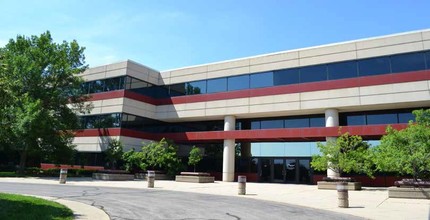 Office in Madison, WI for sale Primary Photo- Image 1 of 1