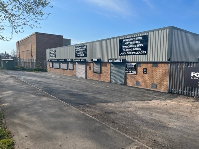 Brookfield Dr, Liverpool for sale - Primary Photo - Image 1 of 1